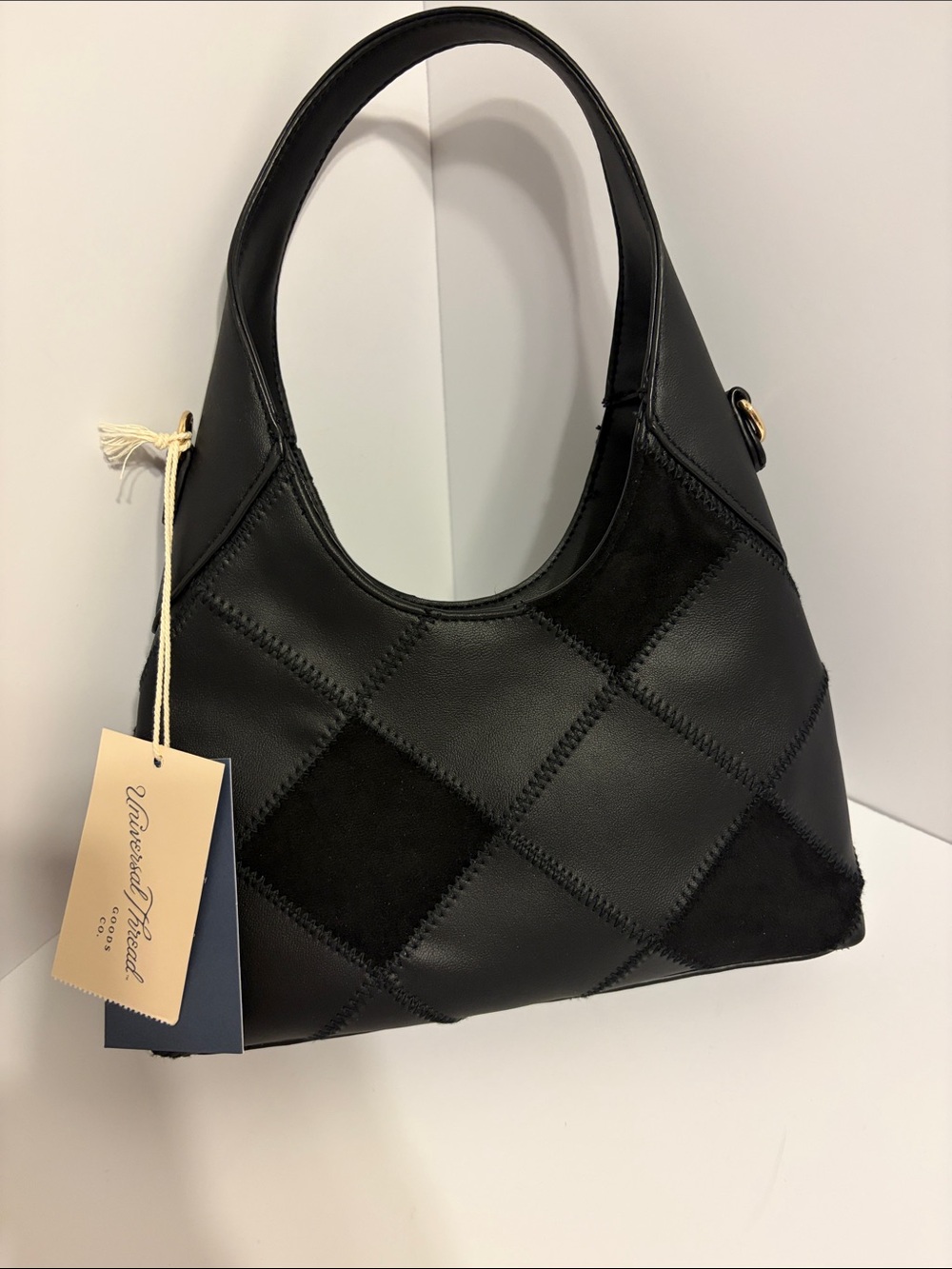 Black universal thread good co. Quilted Patchwork Shoulder Bag - Women - Picture 2 of 12